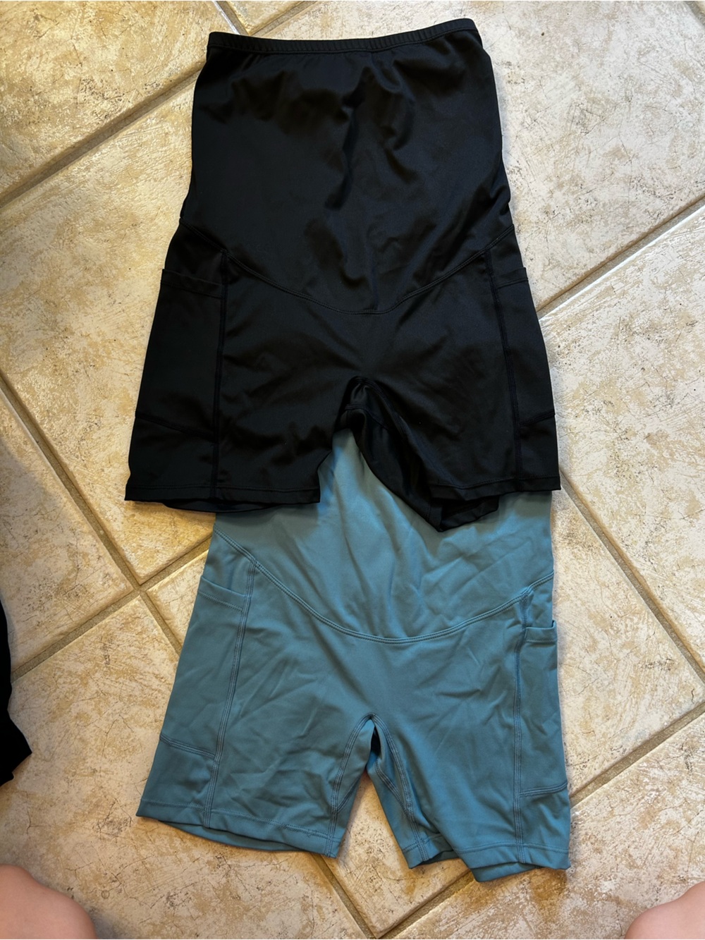 Maternity Bundle - Picture 11 of 15